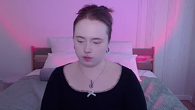 SelenaLily online show from 28, 3, 2026