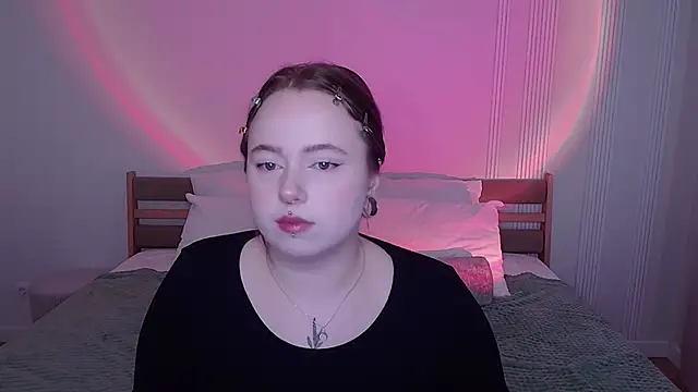 SelenaLily online show from 1, 4, 2026