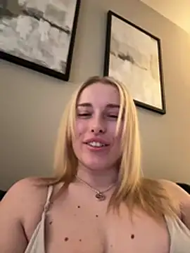 EloiseeUKK online show from 24, 3, 2026