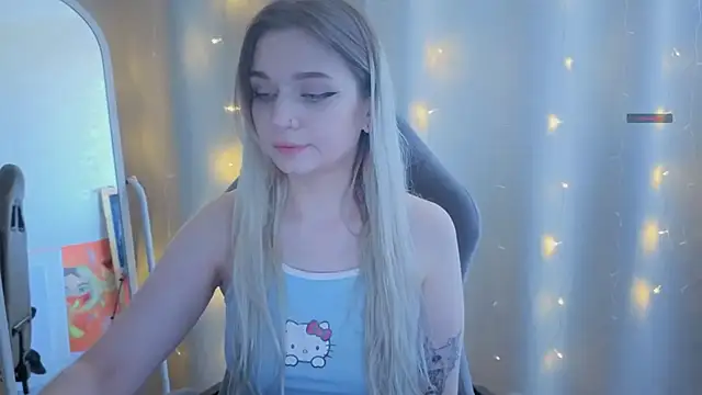 lucysussy online show from 16, 4, 2026