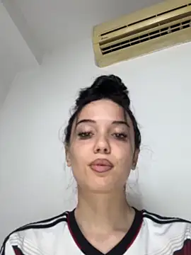 icedrosemarye online show from 12, 6, 2026