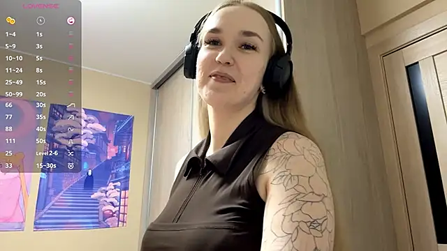 DenitaSpace online show from 10, 4, 2026