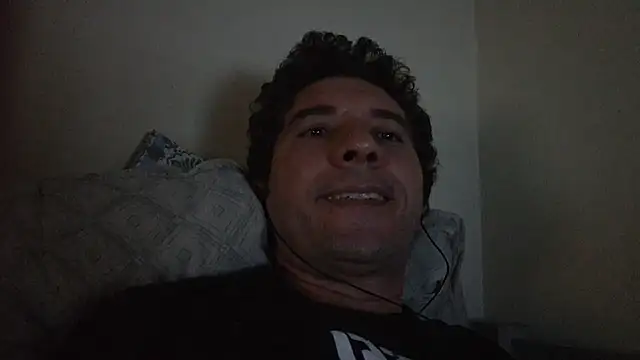 Sueliton2 online show from 9, 4, 2026