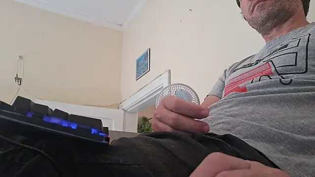 Sueliton2 online show from 2, 4, 2026