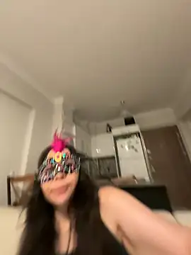 lilyums online show from 8, 7, 2026