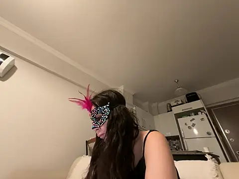 lilyums online show from 21, 7, 2026