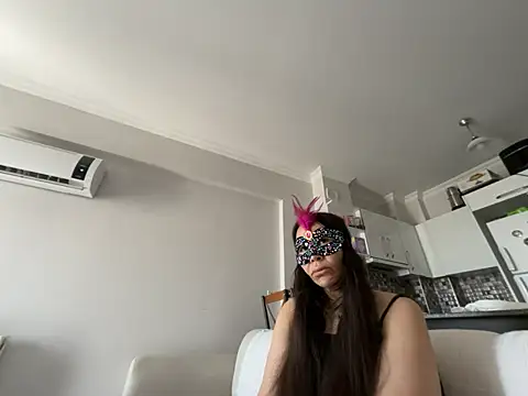 lilyums online show from 18, 7, 2026