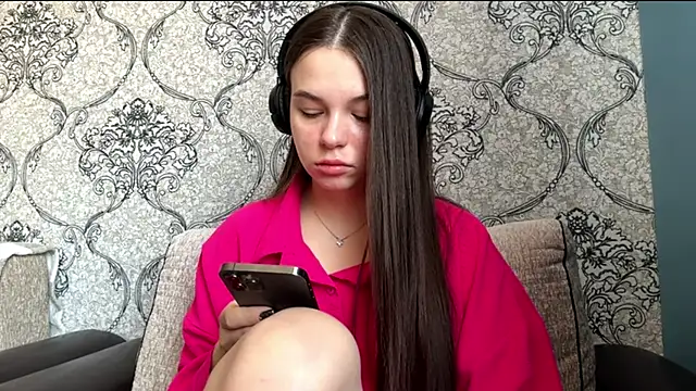 ThedaStrevell online show from 23, 3, 2026