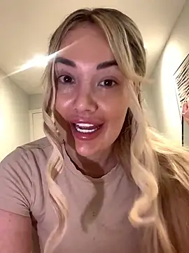 sineadxxx1 online show from 31, 3, 2026