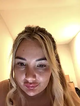 sineadxxx1 online show from 30, 3, 2026