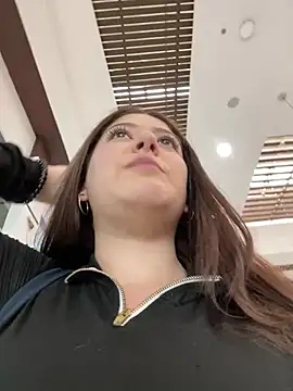 Amber rosse outdoors online show from 28, 3, 2026