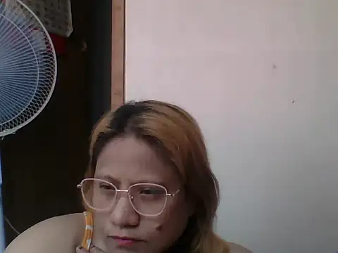 Snapshot of PinayChristine chatting on 26, 5, 2026 PinayChristine online show from 26, 5, 2026