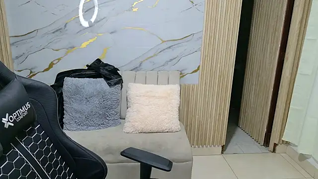 Samantha roxe online show from 23, 3, 2026