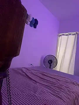 Valerials online show from 13, 4, 2026