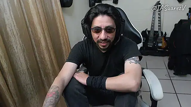 IASuarezV online show from 7, 4, 2026