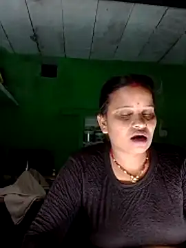 Snapshot of Shivani09900 chatting on 15, 6, 2026 Shivani09900 online show from 15, 6, 2026