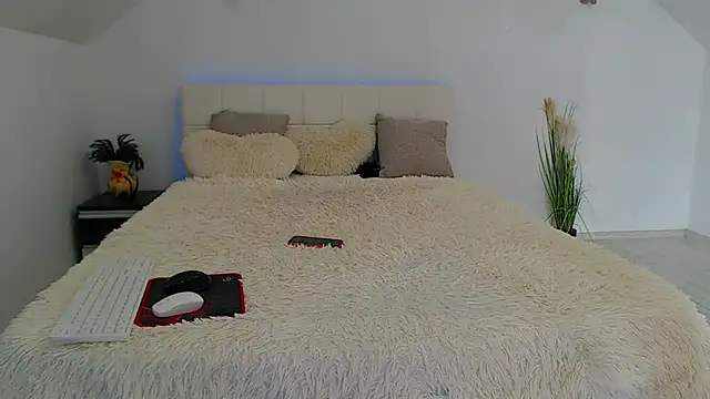 sexxydeea online show from 23, 7, 2026