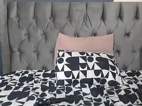 Cybil Hearts online show from 23, 3, 2026