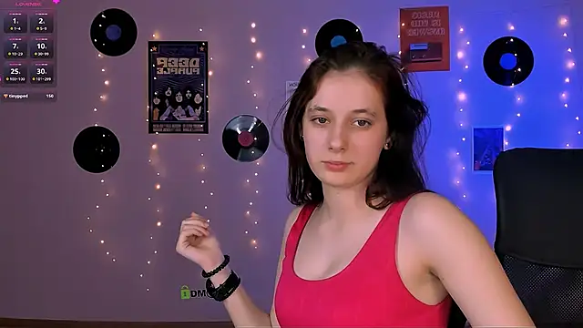 nami glow online show from 26, 3, 2026