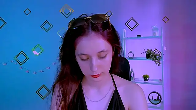 nami glow online show from 26, 5, 2026