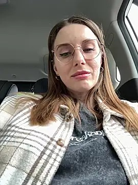 FReyja 44 online show from 30, 4, 2026