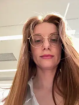FReyja 44 online show from 19, 5, 2026