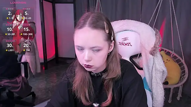 LeonaHicks online show from 13, 4, 2026