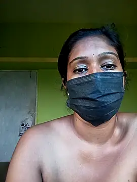 bannerjeesneha20 online show from 18, 4, 2026