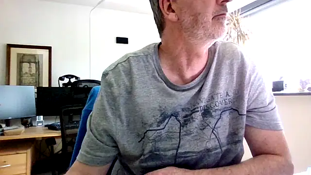 HotLucas66 online show from 9, 4, 2026