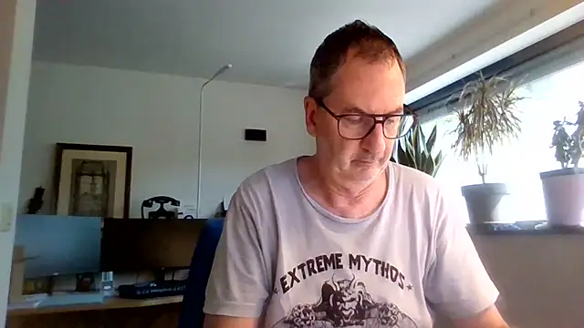 HotLucas66 online show from 25, 6, 2026