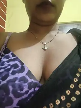 Snapshot of Rubina_Love chatting on 9, 6, 2026 Rubina Love online show from 9, 6, 2026