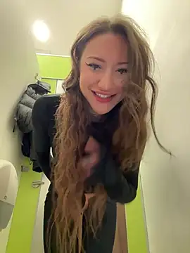 SaintSquirt online show from 22, 4, 2026