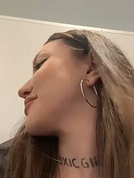 SaintSquirt online show from 25, 3, 2026