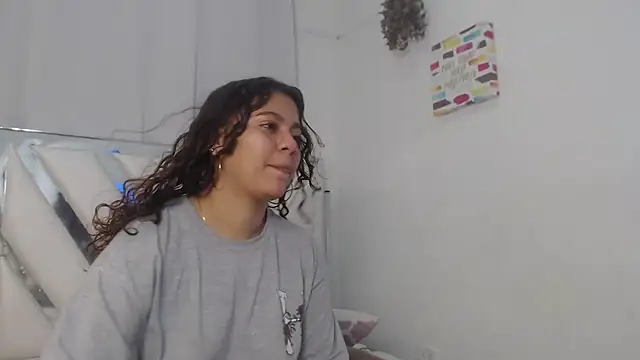 AlannaHarper online show from 18, 6, 2026