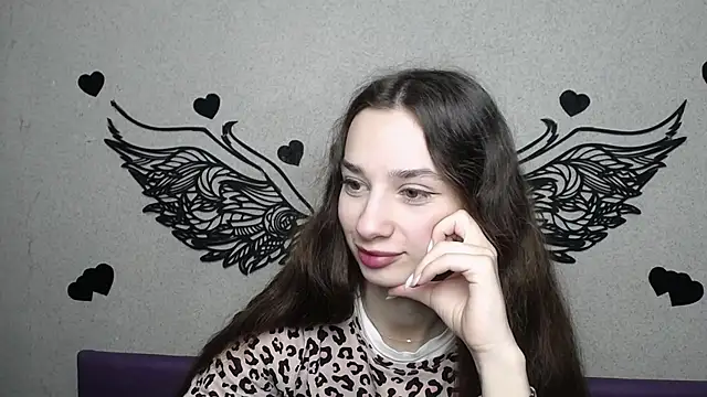 Je55icaBreeze online show from 14, 4, 2026