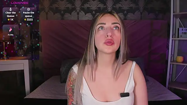  mykinkydoll  online show from 28, 4, 2026
