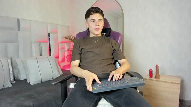 Juandagoom online show from 12, 4, 2026