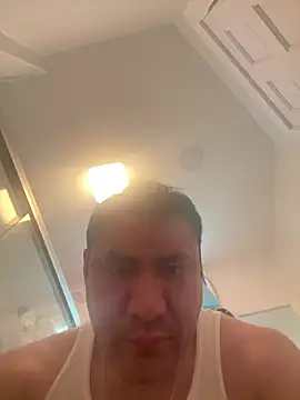 Crossroads5214 online show from 4, 4, 2026