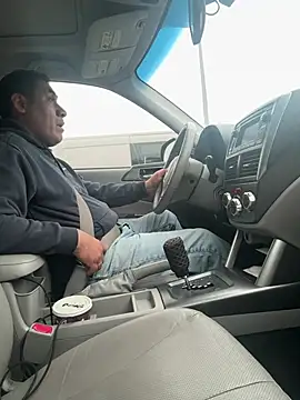 Crossroads5214 online show from 13, 4, 2026