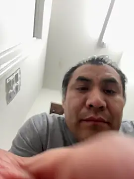 Crossroads5214 online show from 25, 3, 2026