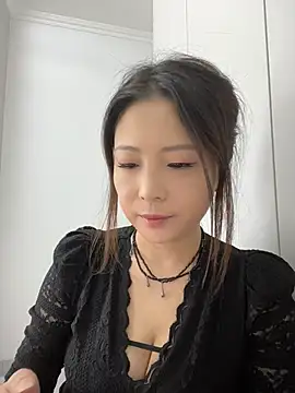Lola666999 online show from 24, 4, 2026