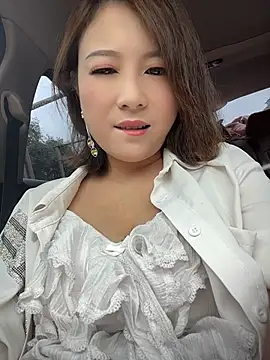 Lola666999 online show from 1, 8, 2026