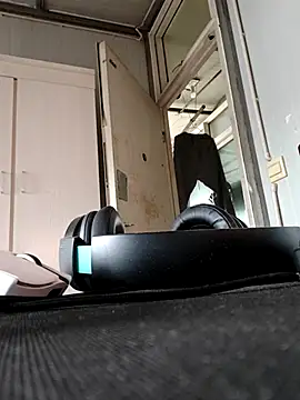 dyjdddttj online show from 25, 3, 2026