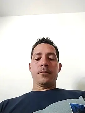 Gabriel leon33 online show from 18, 4, 2026