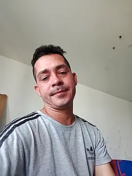 Gabriel leon33 online show from 4, 6, 2026