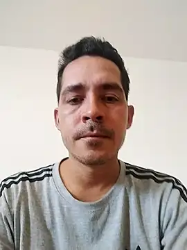Gabriel leon33 online show from 10, 4, 2026