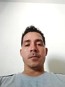 Gabriel leon33 online show from 13, 4, 2026