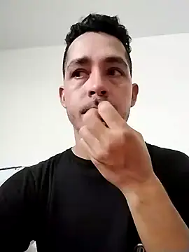 Gabriel leon33 online show from 31, 5, 2026