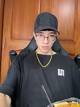 ArthurDaviess online show from 2, 4, 2026