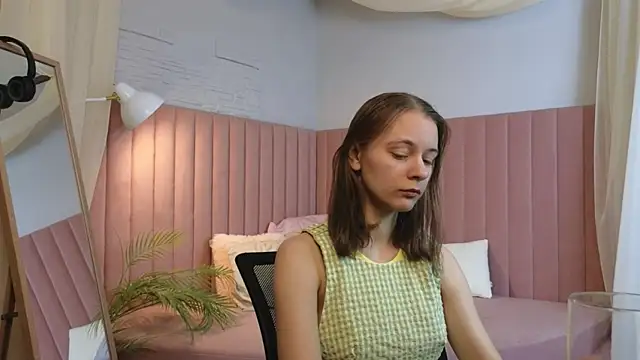 emma chaser online show from 5, 5, 2026